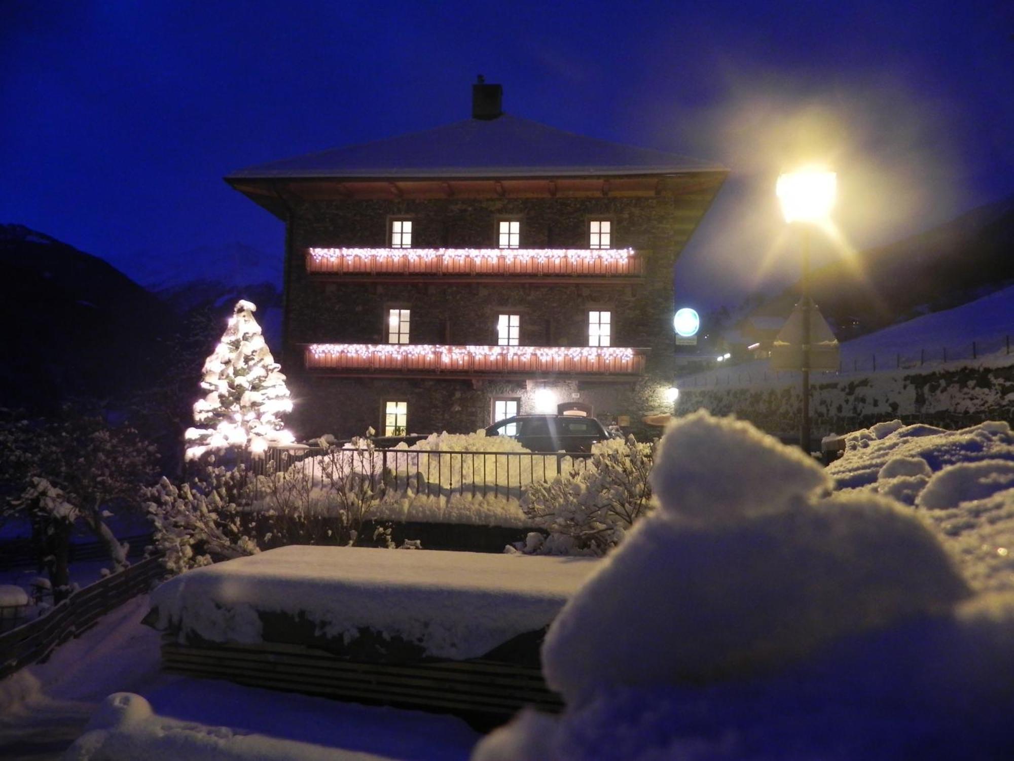 Gaestehaus Taner Virgen Buitenkant foto